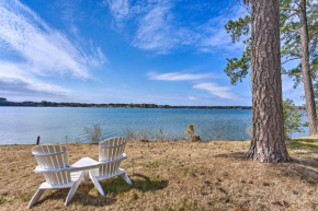 Tranquil Waterfront Cottage with Private Beach!